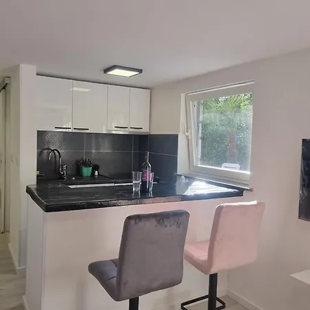 Apartman Luna - 50 M Od Mora *