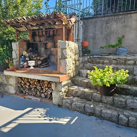 Apartman Luna - 50 M Od Mora *