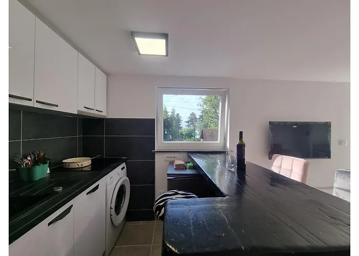 Luna - 50 M Od Mora Apartman *
