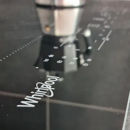 Luna - 50 M Od Mora Njivice